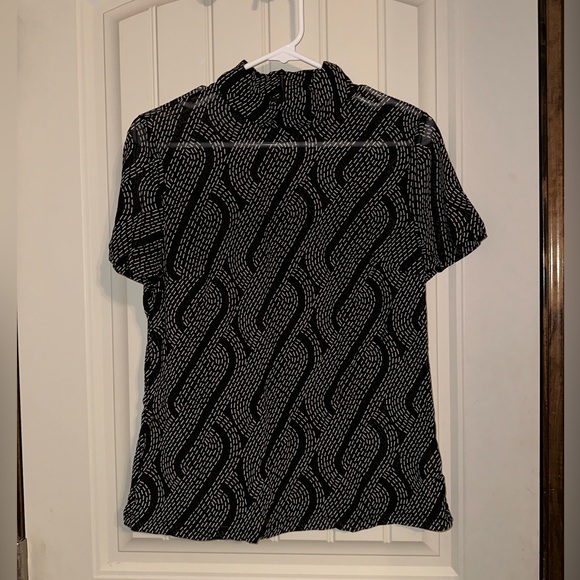 CAbi Deco Mockneck - Picture 3 of 5
